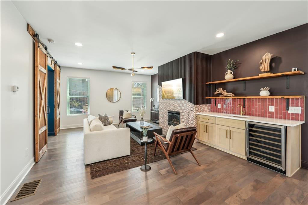 3087 Alston Drive