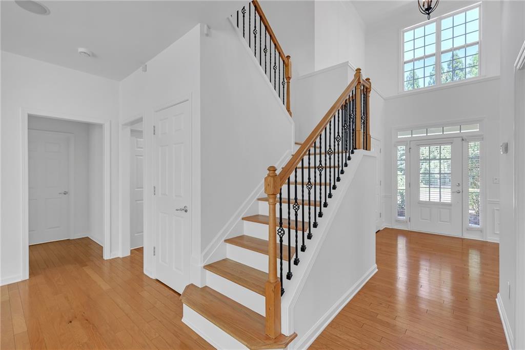 5608 Avonley Creek Drive