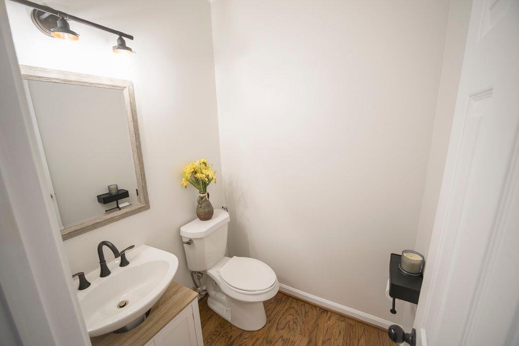 2019 Chelton Way, Smyrna, Georgia image 12