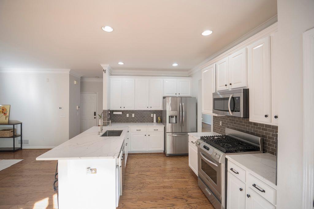 2019 Chelton Way, Smyrna, Georgia image 7