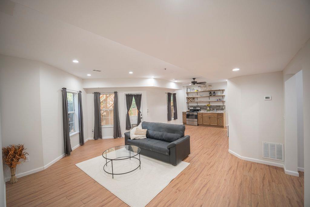 2019 Chelton Way, Smyrna, Georgia image 25