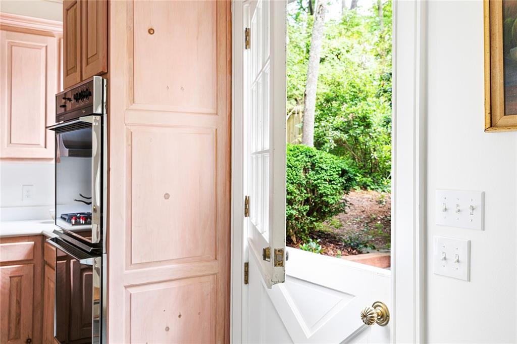 4705 Paran Valley, Atlanta, Georgia image 17