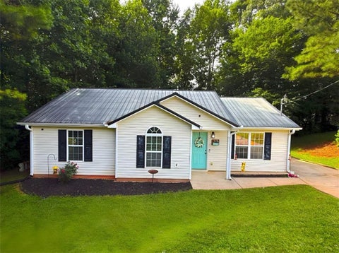 Homes For Sale - 318 Thorn Thicket Way<br/> Rockmart, GA 30153