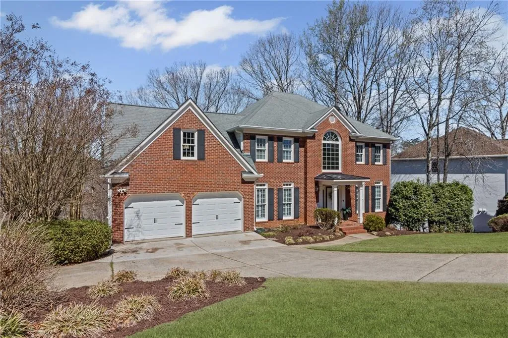 Marietta, Georgia 30062, United States, 5 Bedrooms Bedrooms, ,4 BathroomsBathrooms,Residential,Active,91283