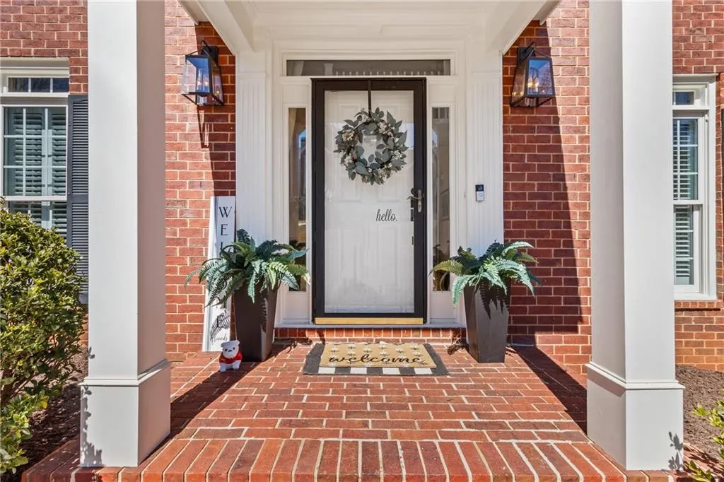 Marietta, Georgia 30062, United States, 5 Bedrooms Bedrooms, ,4 BathroomsBathrooms,Residential,Active,91283