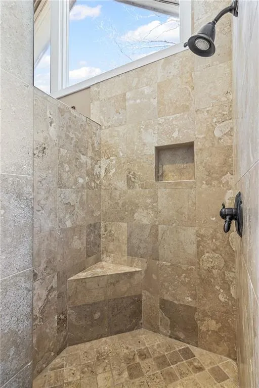 Marietta, Georgia 30062, United States, 5 Bedrooms Bedrooms, ,4 BathroomsBathrooms,Residential,Active,91283