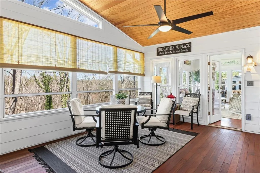 Marietta, Georgia 30062, United States, 5 Bedrooms Bedrooms, ,4 BathroomsBathrooms,Residential,Active,91283