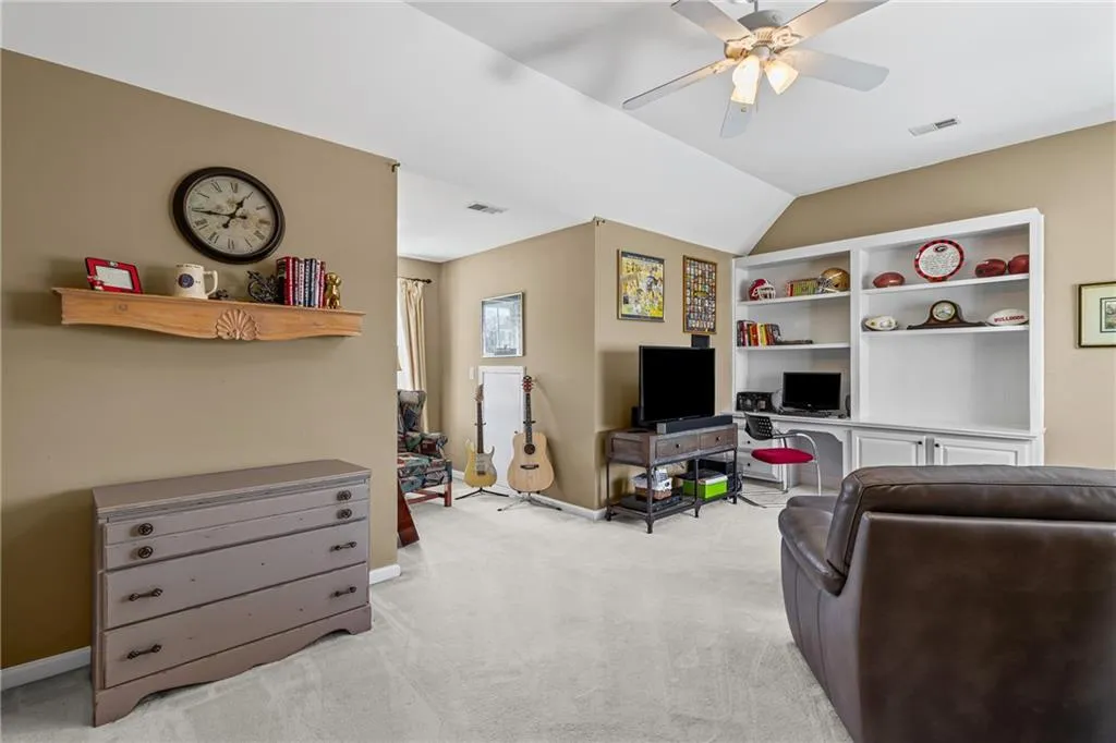 Marietta, Georgia 30062, United States, 5 Bedrooms Bedrooms, ,4 BathroomsBathrooms,Residential,Active,91283