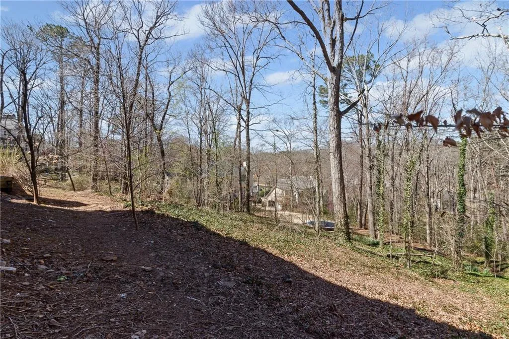 Marietta, Georgia 30062, United States, 5 Bedrooms Bedrooms, ,4 BathroomsBathrooms,Residential,Active,91283