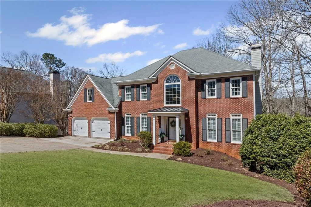 Marietta, Georgia 30062, United States, 5 Bedrooms Bedrooms, ,4 BathroomsBathrooms,Residential,Active,91283