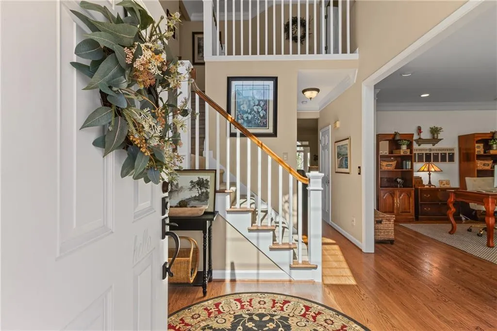 Marietta, Georgia 30062, United States, 5 Bedrooms Bedrooms, ,4 BathroomsBathrooms,Residential,Active,91283