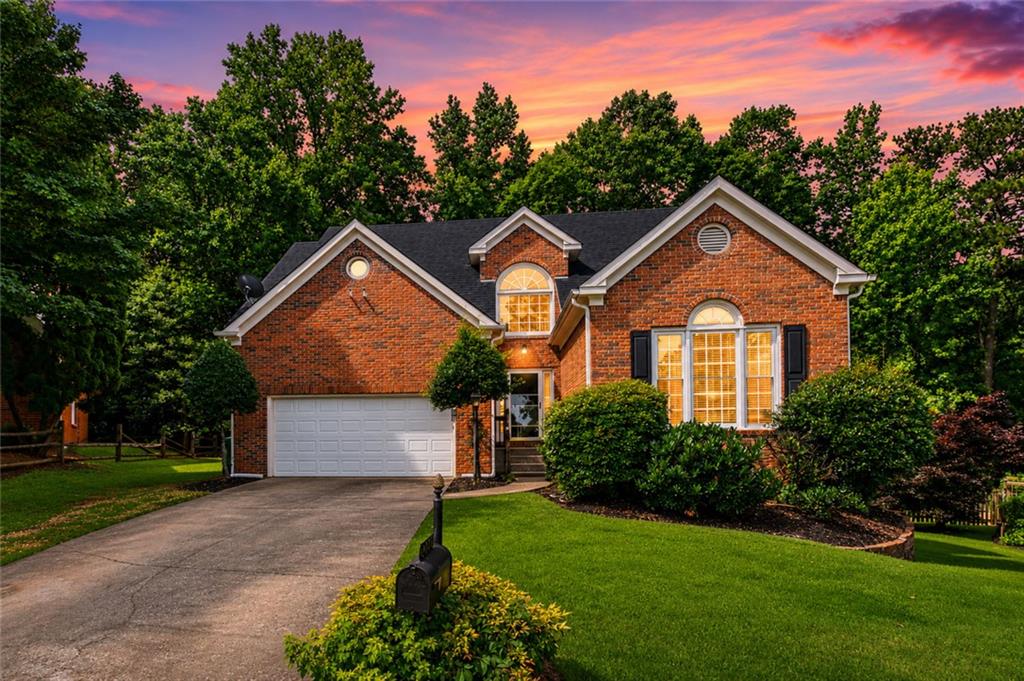 2707 Glenrose Hill
