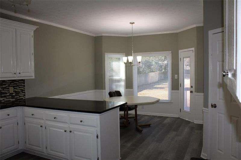 2031 Lakewood Circle, Grayson, Georgia image 6