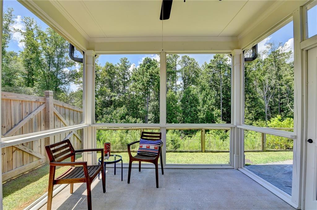 5434 Railway Lane