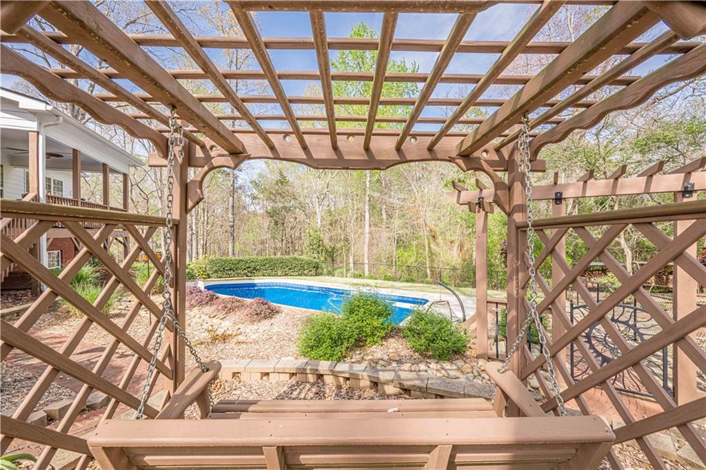2121 Rock Court Ct, Loganville, Georgia image 3