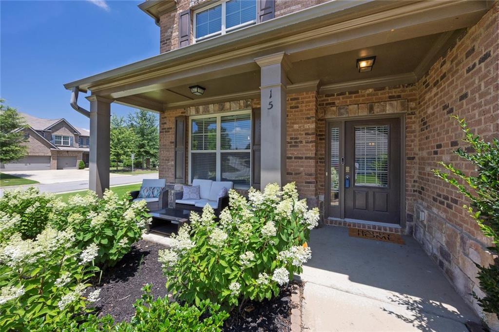 15 Eastcreek Court