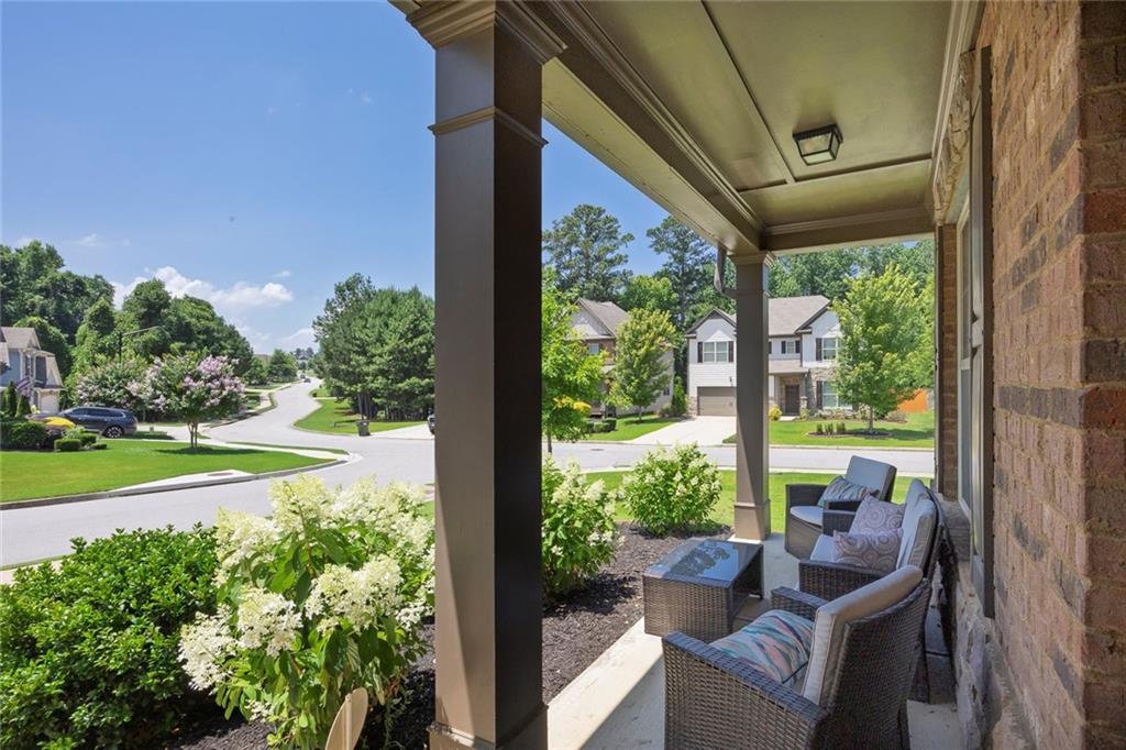 15 Eastcreek Court