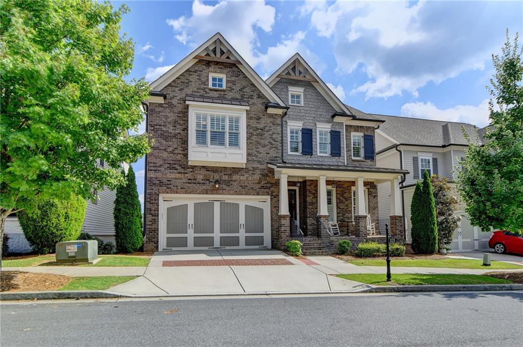 828 Olmsted Lane
