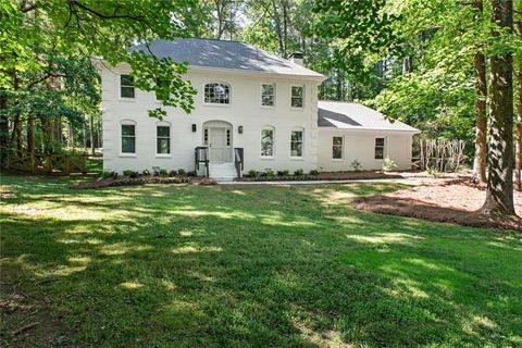 Photo of 1080 Willow Bend, Roswell, GA 30075 (MLS # 7766745)