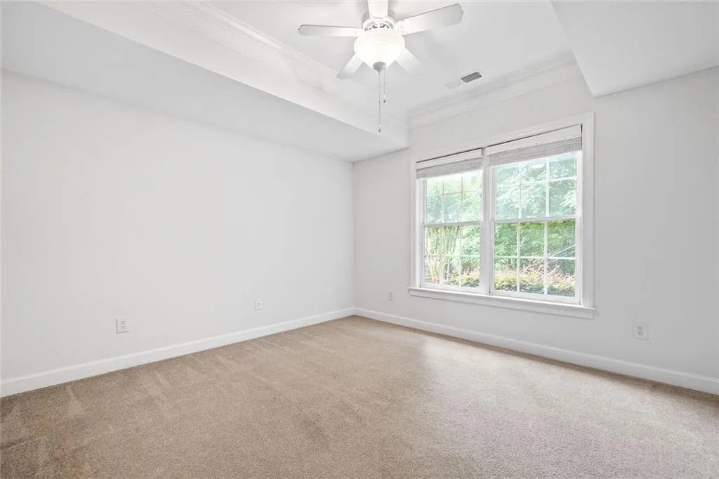 Sandy Springs, Georgia 30328, United States, 5 Bedrooms Bedrooms, ,6 BathroomsBathrooms,Residential,Pending,136063