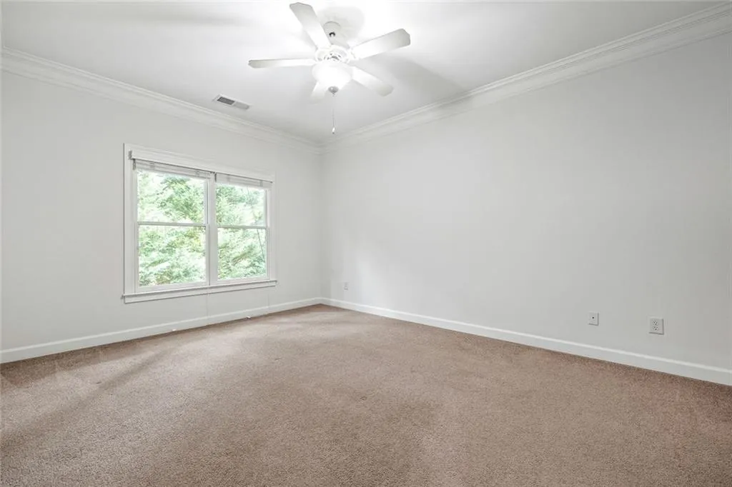 Sandy Springs, Georgia 30328, United States, 5 Bedrooms Bedrooms, ,6 BathroomsBathrooms,Residential,Pending,136063