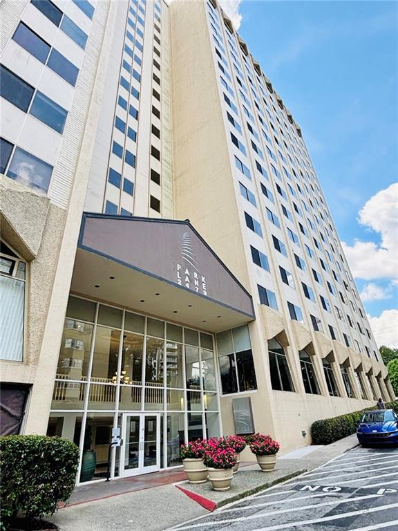 Park Lane on Peachtree - Residential
