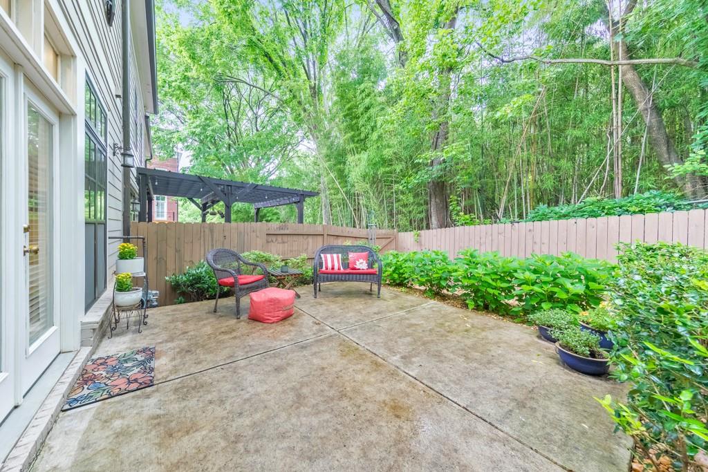 396 Summerhour Street, Marietta, Georgia image 34