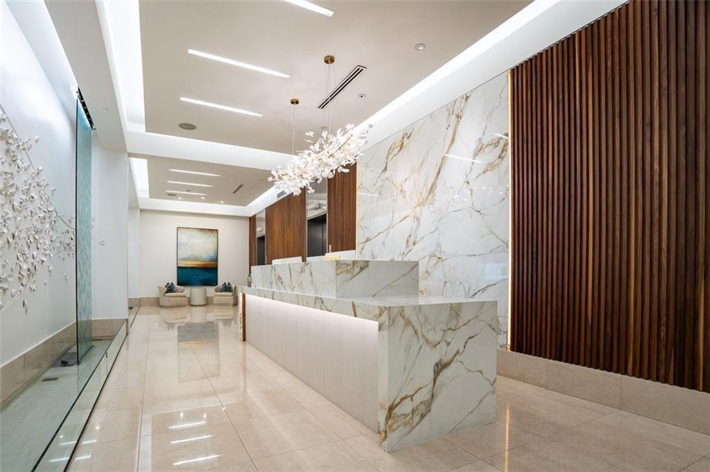 20 10th Street NW 604