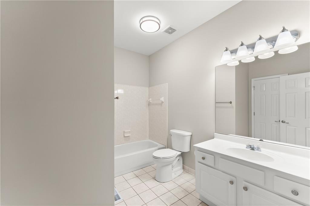 na- 9.99 acres - Residential