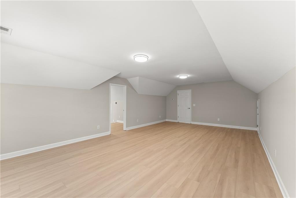 na- 9.99 acres - Residential