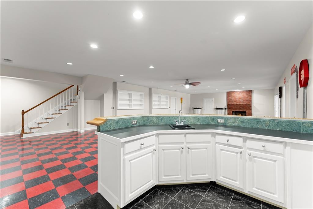na- 9.99 acres - Residential
