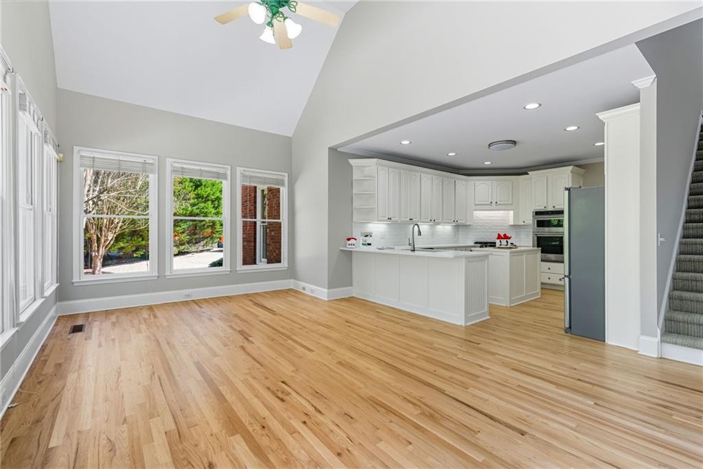 na- 9.99 acres - Residential