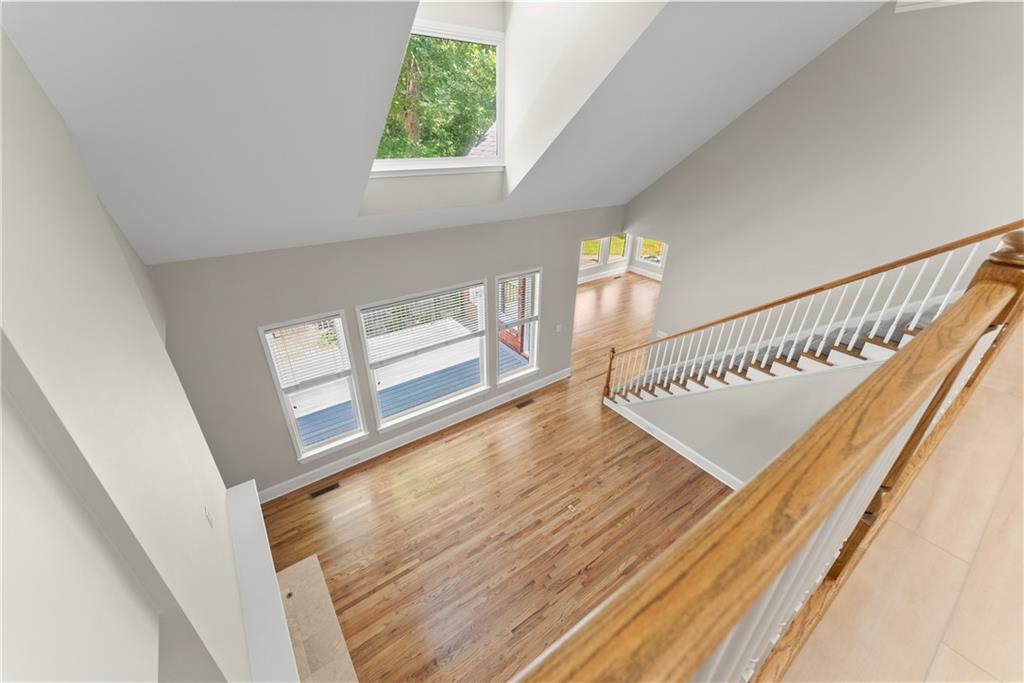 na- 9.99 acres - Residential
