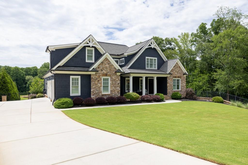481 Meadow Lake Terrace