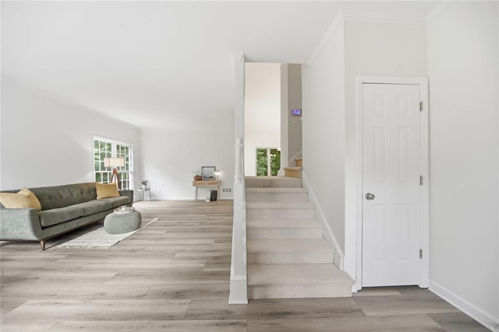 3075 Park Chase