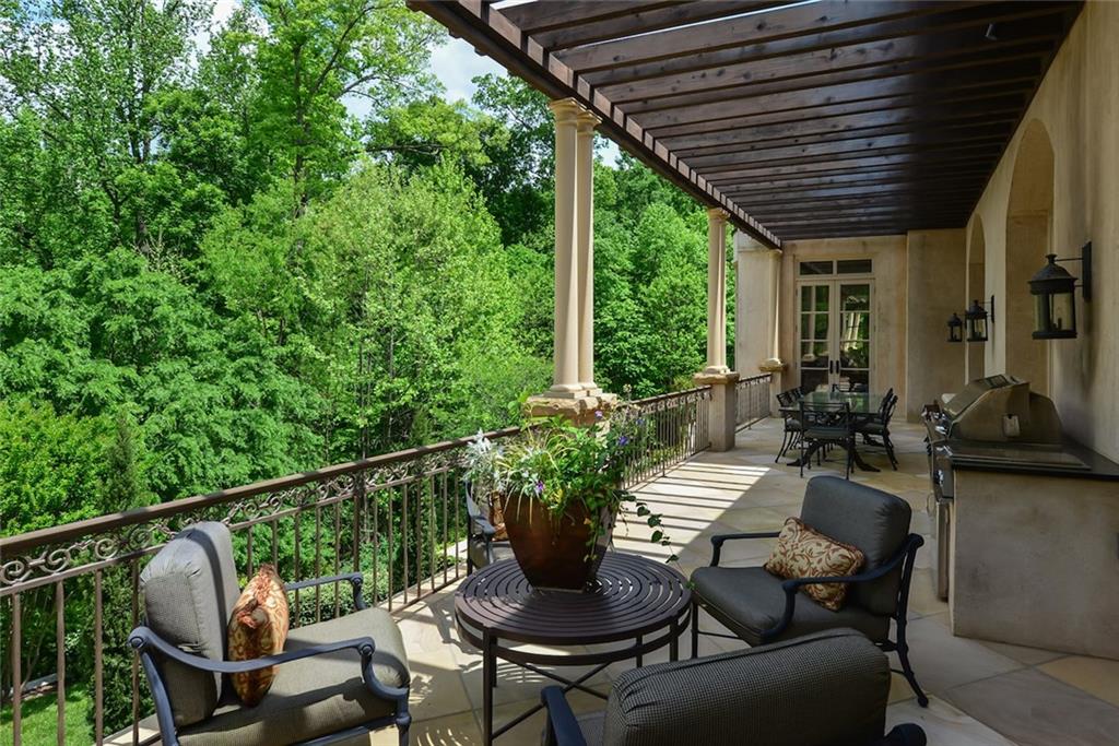 Sandy Springs - Residential