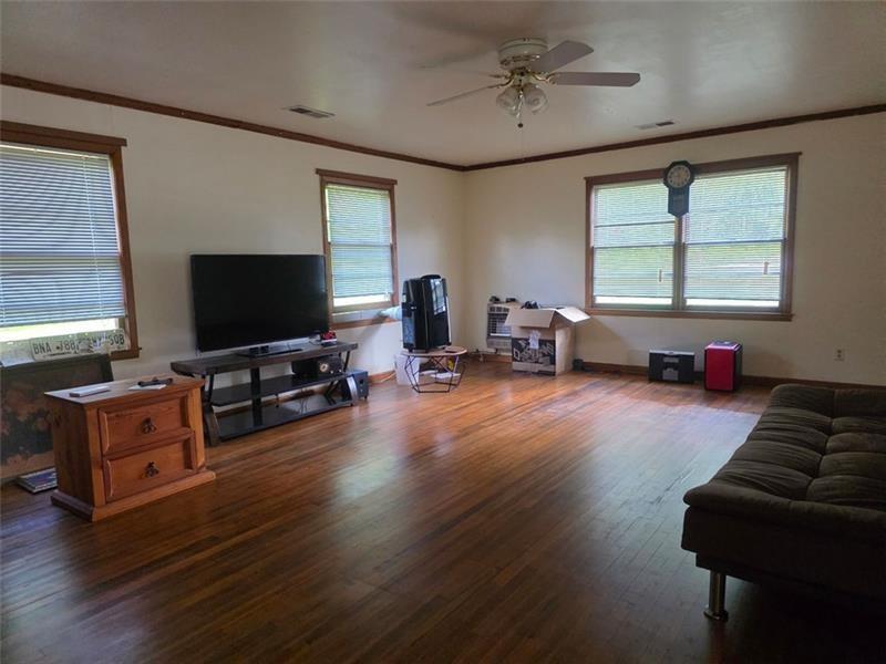 3834 Highway 124 W