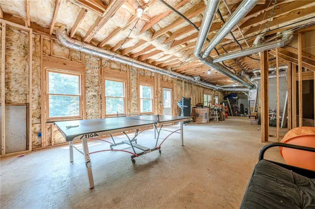 Lilburn, Georgia 30047, United States, 4 Bedrooms Bedrooms, ,3 BathroomsBathrooms,Residential,Active,144693