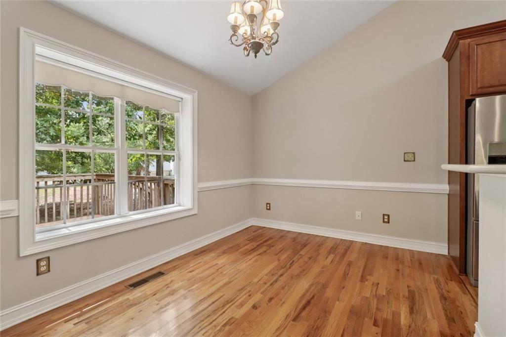 340 Thornhill Circle