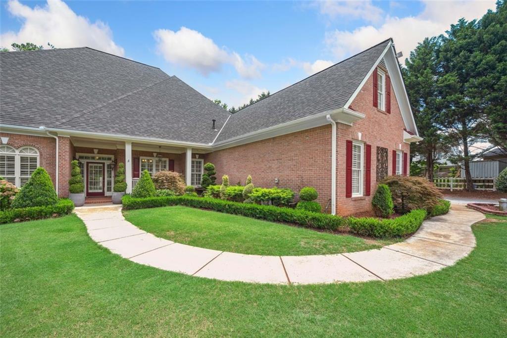 84 NW Gloster Road NW