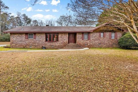 Homes For Sale - 202 Ridgewood Road<br/> Cedartown, GA 30125