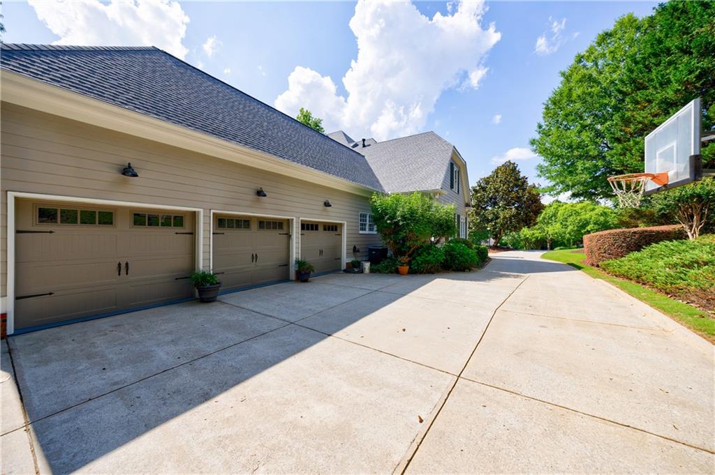 110 Ansley Way