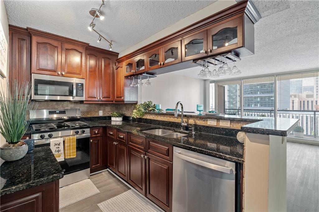 620 Peachtree Street NE 911