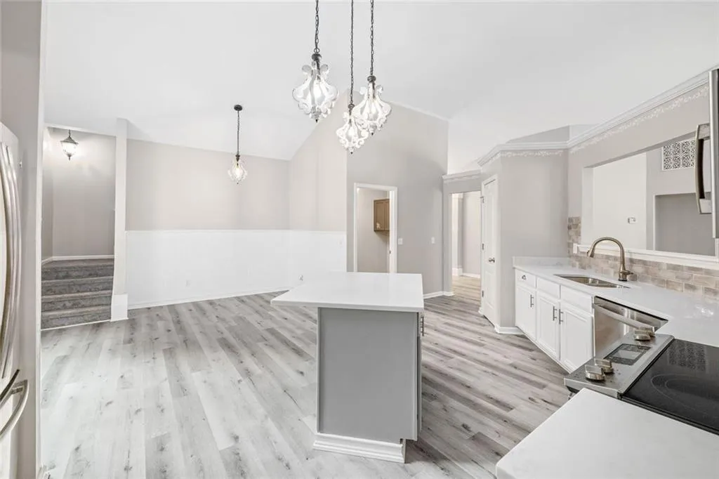 Braselton, Georgia 30517, United States, 4 Bedrooms Bedrooms, ,3 BathroomsBathrooms,Residential,Coming Soon,229061