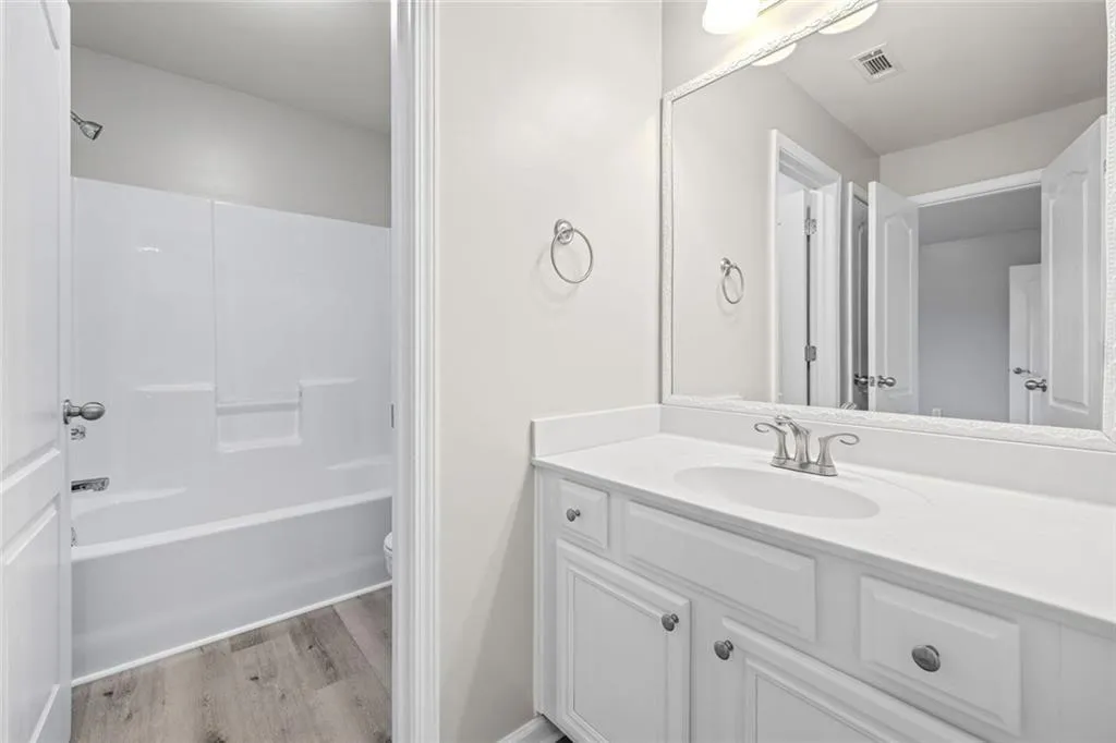 Braselton, Georgia 30517, United States, 4 Bedrooms Bedrooms, ,3 BathroomsBathrooms,Residential,Coming Soon,229061