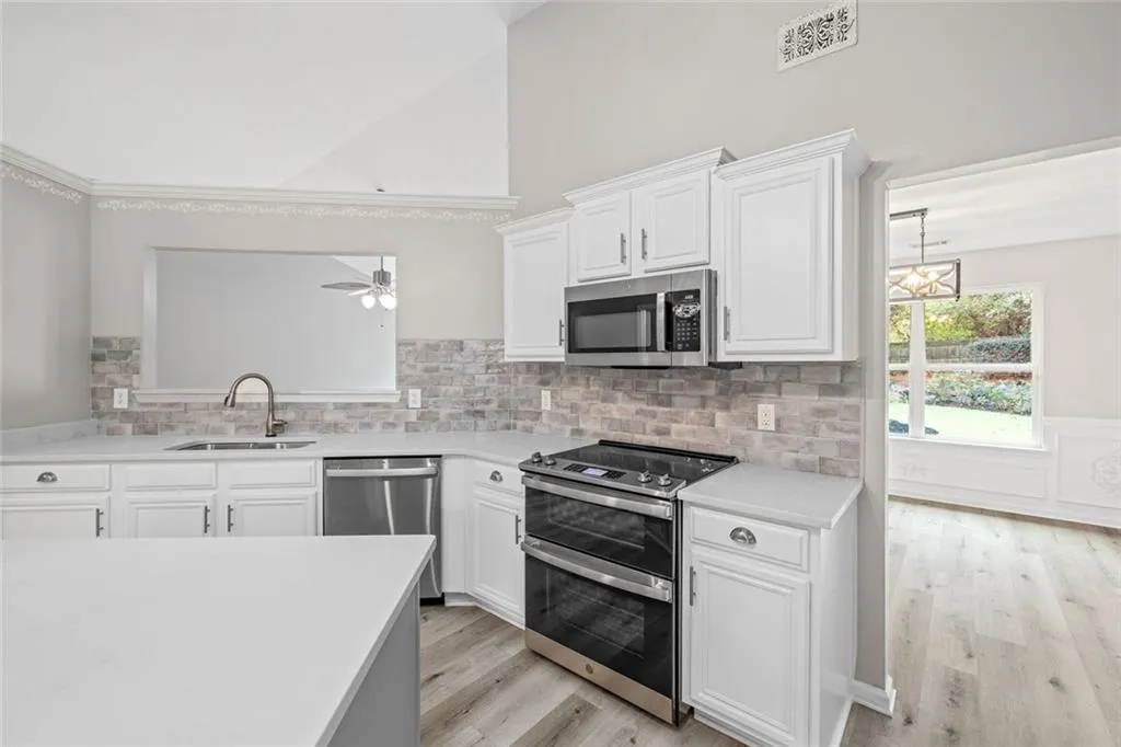 Braselton, Georgia 30517, United States, 4 Bedrooms Bedrooms, ,3 BathroomsBathrooms,Residential,Coming Soon,229061