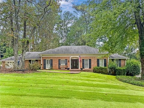 5735 Riverwood Drive Atlanta GA 30328