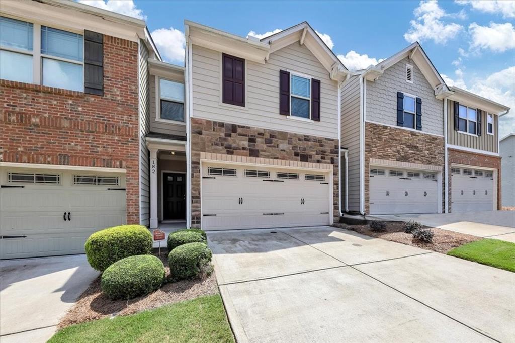 TOWNVIEW - Residential Lease