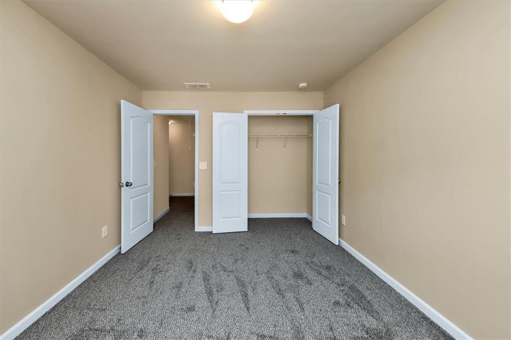 TOWNVIEW - Residential Lease