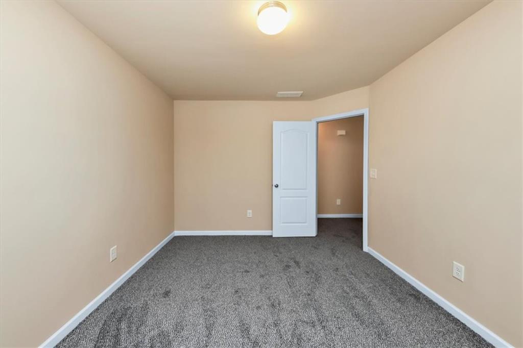 TOWNVIEW - Residential Lease